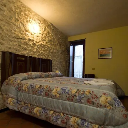 La Casa Su Le Dimore Del Borgo Апарт-отель