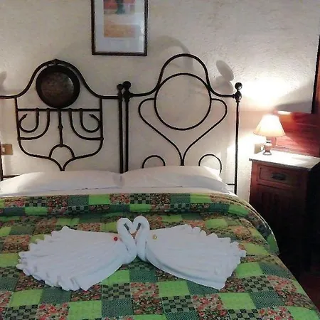 La Casa Su Le Dimore Del Borgo Апарт-отель Санто-Стефано-ди-Сессанио