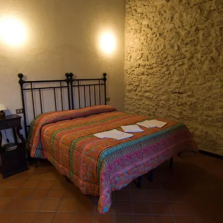 La Casa Su Le Dimore Del Borgo Aparthotel 3*
