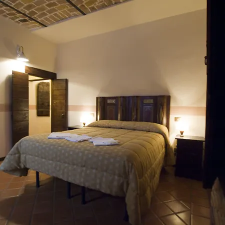 Aparthotel La Casa Su Le Dimore Del Borgo