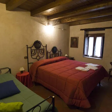 La Casa Su Le Dimore Del Borgo Апарт-отель Санто-Стефано-ди-Сессанио