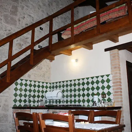 La Casa Su Le Dimore Del Borgo Апарт-отель 2*