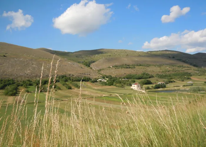 La Casa Sù Le Dimore Del Borgo 3* Santo Stefano Di Sessanio